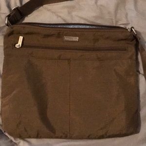 Baggallini crossbody purse